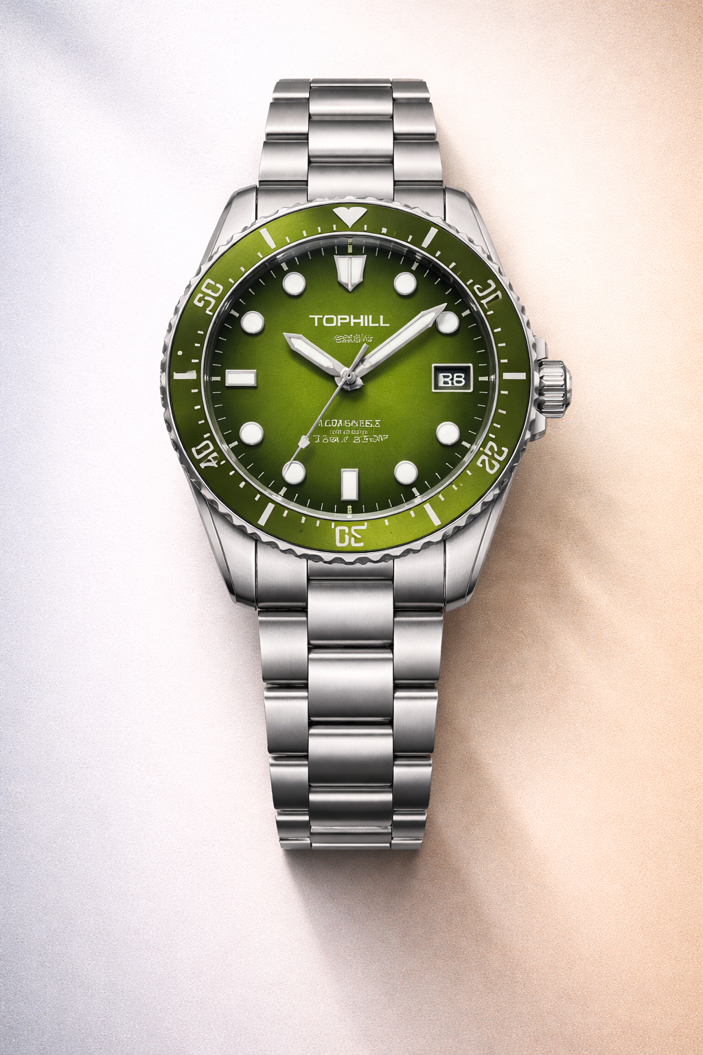 Stand Apart With This Men’s Sports Luxury Automatic Dive Watch Exclusive Piece