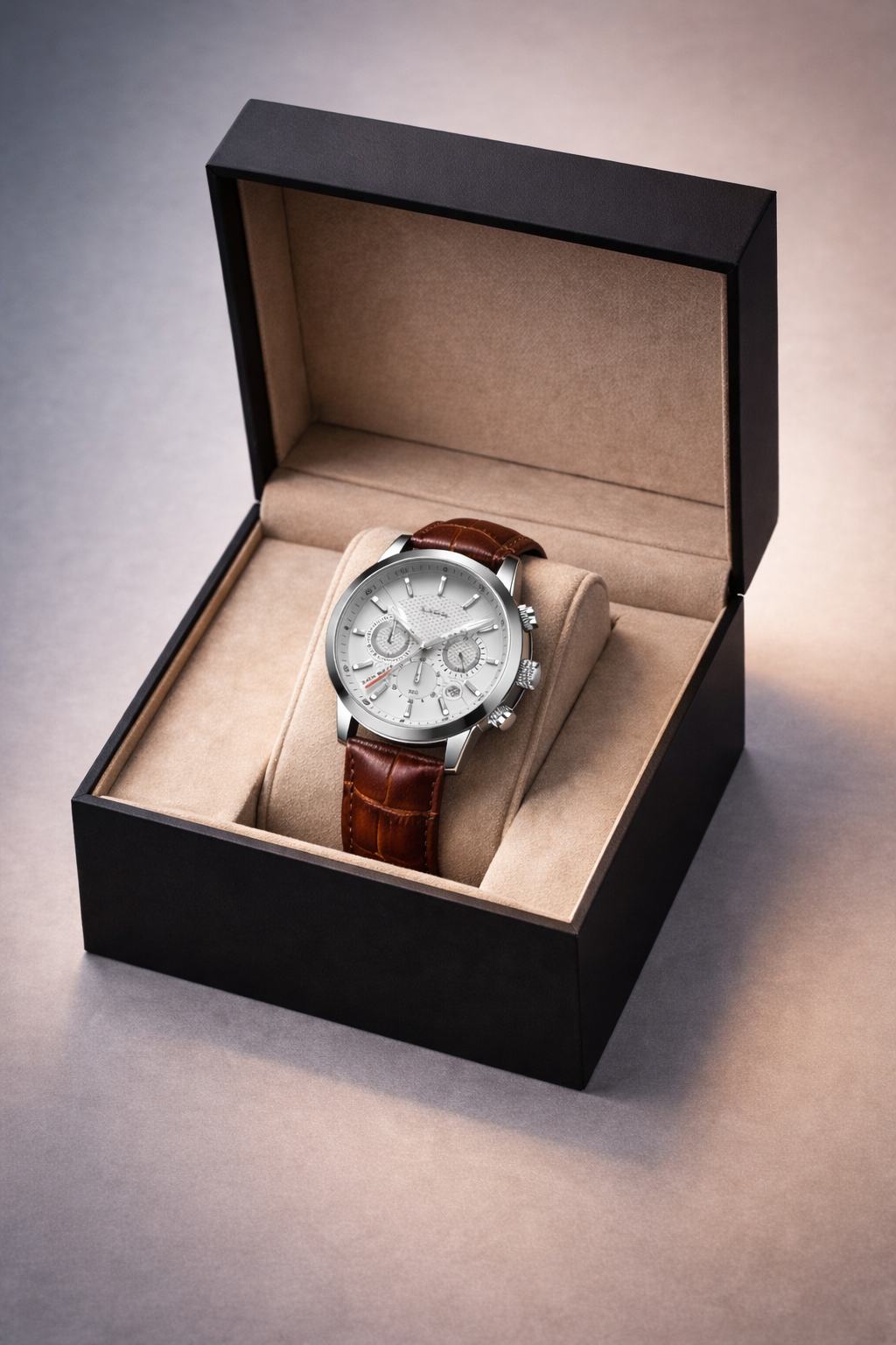 Belong To The Elite With This Men’s Luxury Chronograph Leather Watch Limited Edition