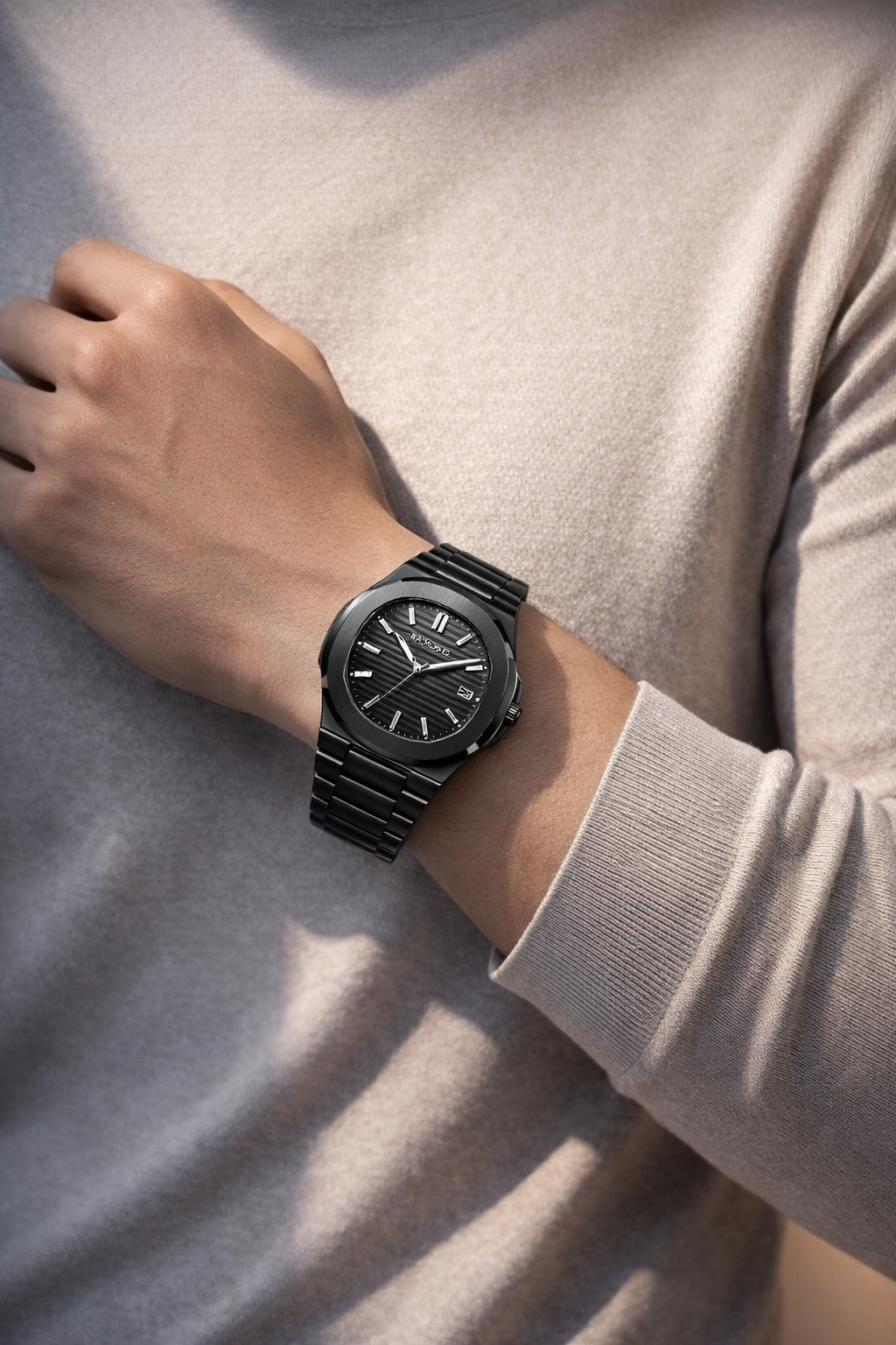 Shine With Confidence With This Men’s Luxury Stainless Steel Business Watch Exclusive Piece